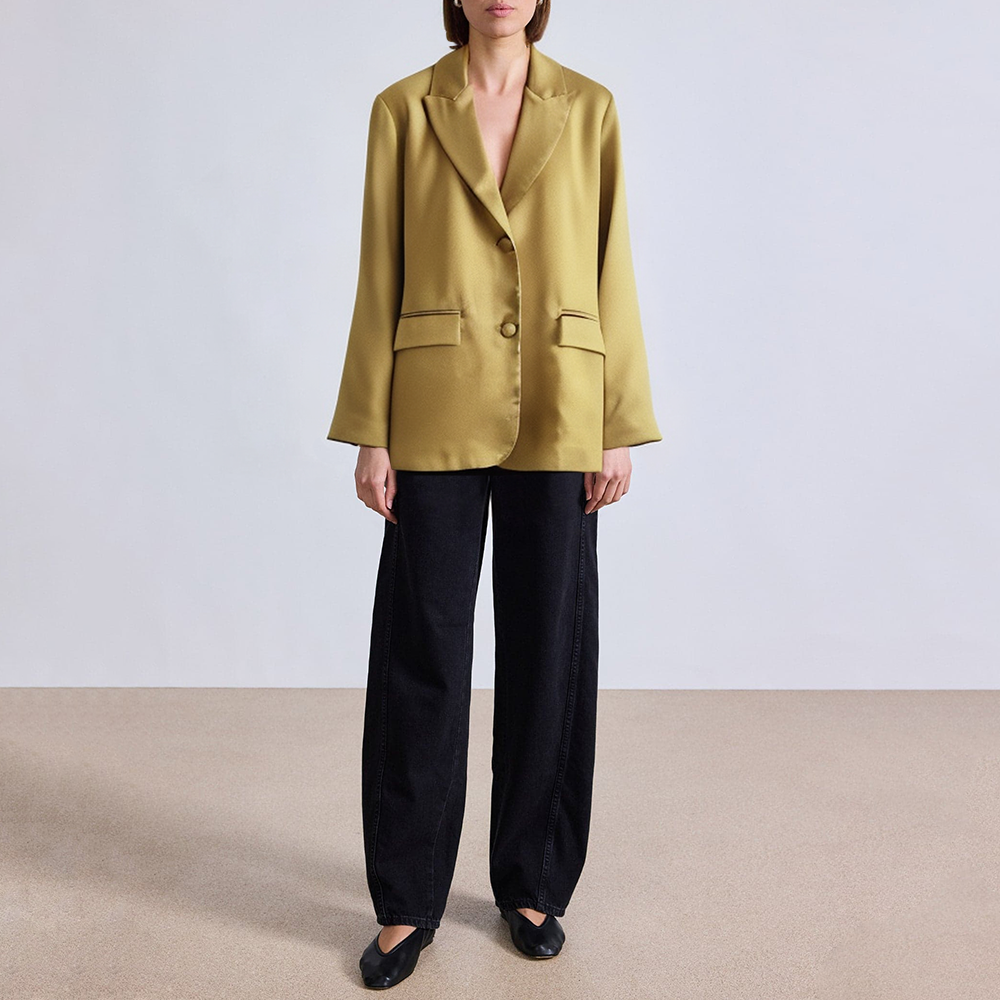 Gold flap pocket long sleeve women's blazer